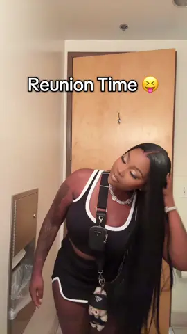 A post by @glittergirlgloss on TikTok caption: LETS GOOOOO