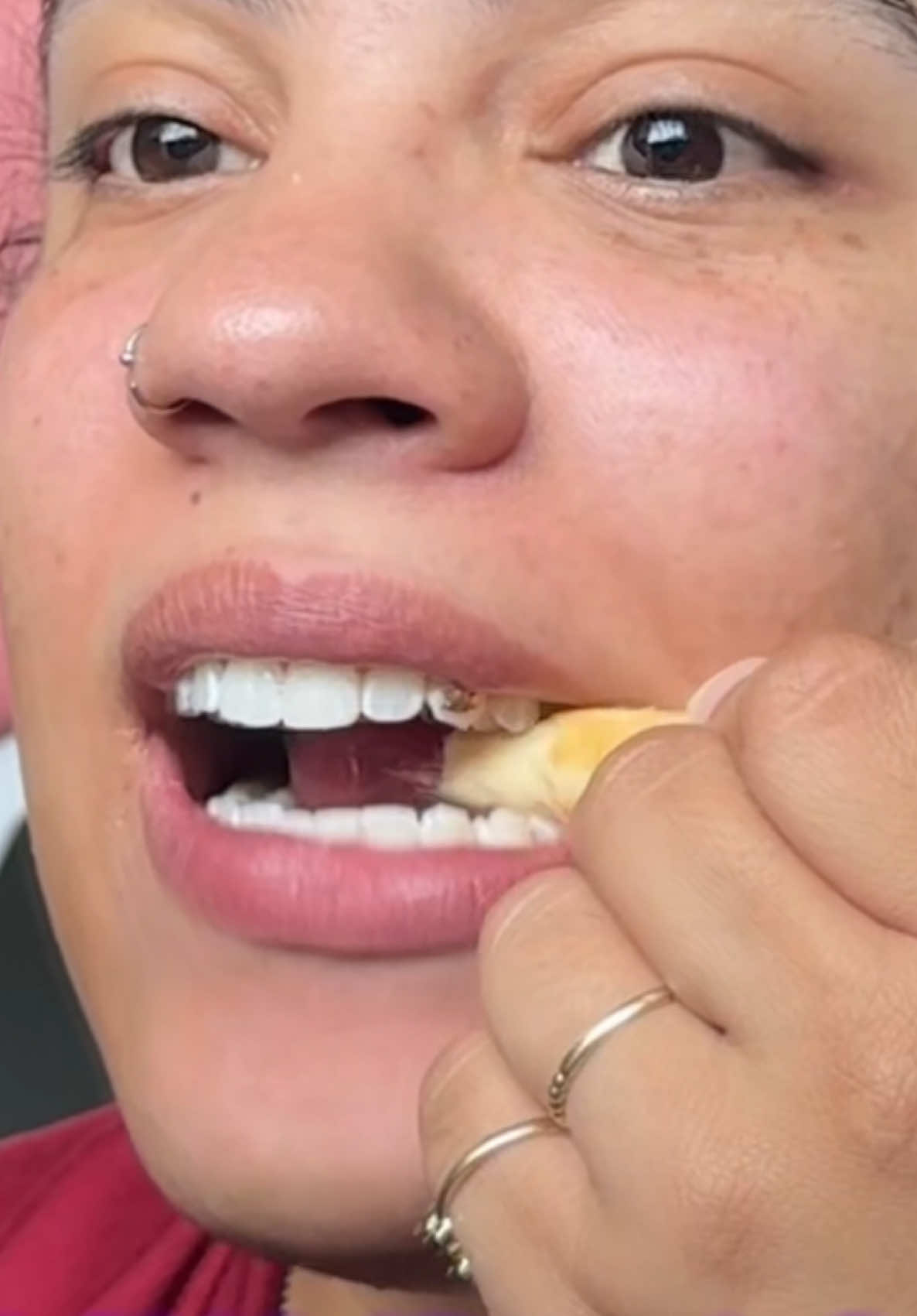 A post by @casharroyo on TikTok caption: Song 🚮 tho 😂😂 white teeth babyyyy!!!!!