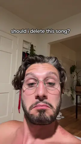A post by @bbnotiktok on TikTok caption: ????