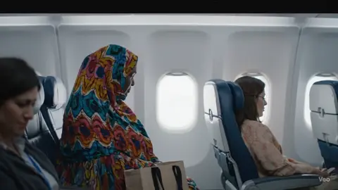 A post by @najeeb_43 on TikTok caption: Beef or chicken #somalitiktok #somalia #somali 