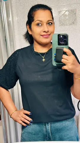 A post by @lishajoseph5 on TikTok caption: അതേ മറക്കില്ല..സങ്കടങ്ങൾ പറഞ്ഞപ്പോൾ ചേർത്ത് നിർത്തിയതിന്…😊 വേദനകളിയിൽ മരുന്ന് ആയതിനു…😊 ഒരുപാട് സമയം എനിക്ക് വേണ്ടി ചിലവഴിച്ചതിനു…😊 നിങ്ങളുടെ കരുണയും.. നന്മയും തുടരുക 😊 എല്ലാത്തിനും നന്ദി 😊