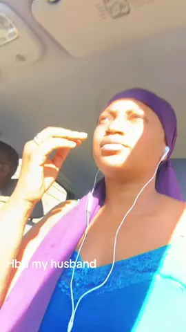 A post by @sanklabelle on TikTok caption: Toujours entrain de faire gbairai des gens ma cp mondiale #joyeuse vie à nous only#pourtoii #metmoiaudos😜 #hbd doudou 