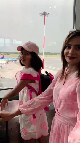 A post by @farjanakabireti on TikTok caption: #ahamed_rayhan #italy #viralvideo #fy #fypシ゚viral #foryou 