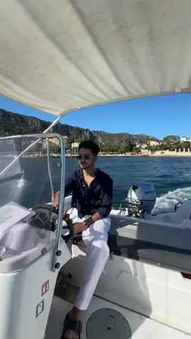 A post by @r.h.nabil on TikTok caption: #TikTokFashion #PreppyStyle #pourtoi #sylheti_fua #paris #trending #monaco🇲🇨 #luxurylife ##money #nikelovers 