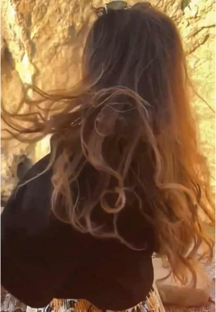 A post by @s.a.b.r.y0 on TikTok caption: #bangladeshi #🤍🕊️ #foryou #banglasong 