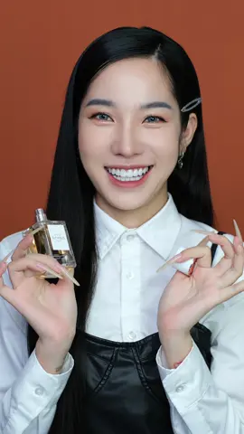 A post by @sora123ms on TikTok caption: စျေးတွေအားလုံးပေါင်းလိုက်မှ  ဘယ်လောက်လို့ထင်လဲ🤭🤭🤭🤭 Tutorial အစ/အဆုံးကို Facebook Page မှာ  ကြည့်လို့ရပါတယ်ရှင်😘😘😘  အခုSORA သုံးပြသွားတဲ့ @otwoomyanmar  Product လေးကစျေးလည်းတန်ပြီး Quality လေးကလည်း အရမ်းအဆင်ပြေပါတယ်ရှင်😘😘😘😘😘  အခုလိုLook မျိုးလိမ်းကြည့်ချင်တဲ့သူလေးတွေ ဝယ်သုံးကြည့်လိုက်နော်😘😘😘 #makeupsora #sora #OtwoO #makeuptuto 
