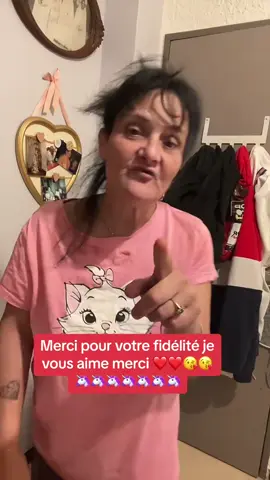 A post by @latiktokeuse83officie3 on TikTok caption: #remercier💜💜abonnee ❤️❤️❤️❤️❤️🙏🙏🙏🙏🙏🙏🙏🙏