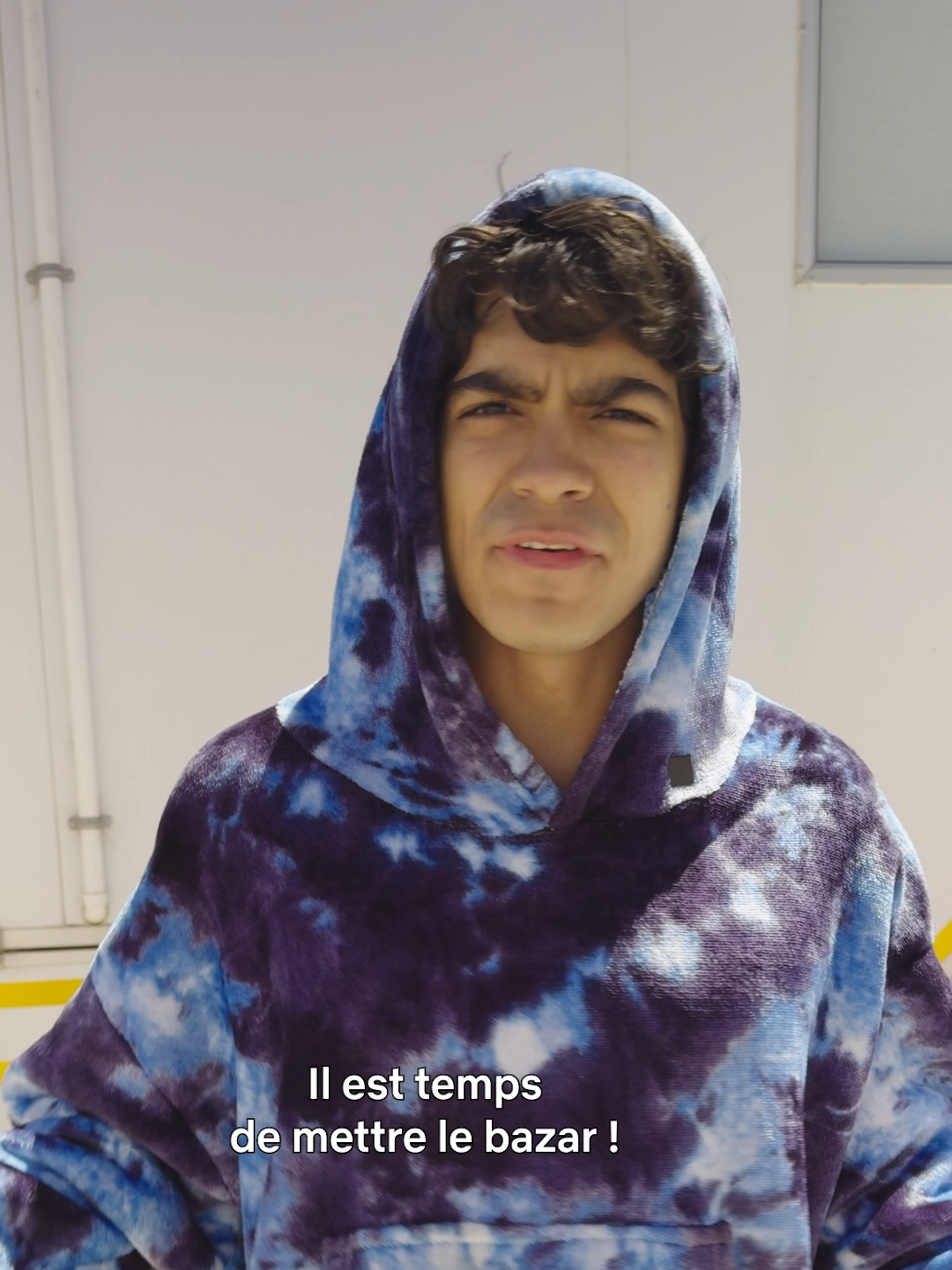 A post by @netflixfr on TikTok caption: c’est pour ça qu’on galère à trouver le One Piece #filmtok #onregardequoi #netflix #onepiece #onepiece2
