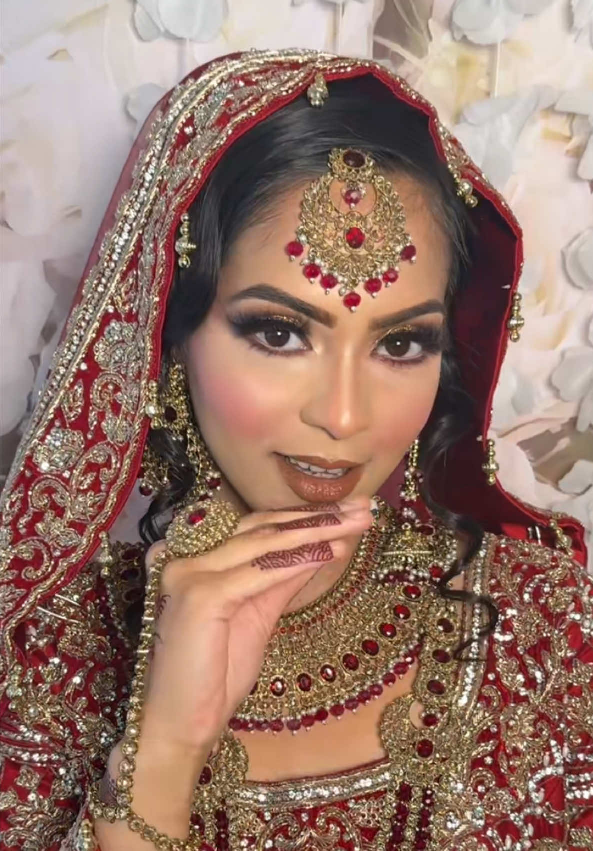A post by @samia_begum20 on TikTok caption: ✨❤️ @makeup by Huma Nasir #foryou #foryoupage #fyp #samiabegum20 #anime_girl7634 #fy #viral #fypシviral 