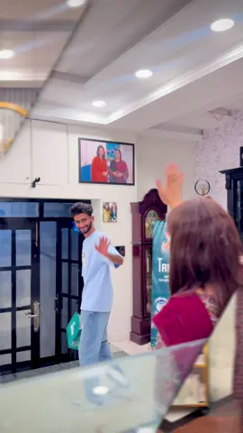 A post by @farahbeautysaloon on TikTok caption: Ladii Ko Trutone Gift Deya 🫶❤️‍🔥#celebrity #rawalpindi #farahsalon #makeupartist #trutone #trending #viralvideo #tiktokpakistan 