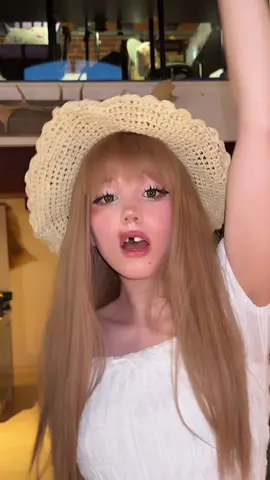 A post by @toothlessteddie on TikTok caption: do you know this character? FAKE SFX COSTUME COSPLAY MAKEUP FAKE BODY FAKE EVERYTHING 