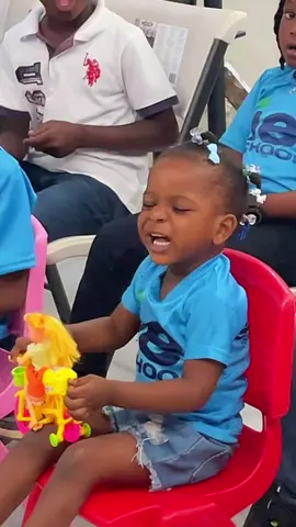 A post by @kendyloverkenaugu on TikTok caption: Basic English-french