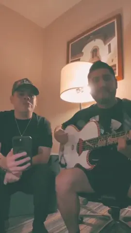 A post by @todobien282 on TikTok caption: No se oye la clave9️⃣ 🦻🏽@Enigma Norteño #corridos #enigmanorteño 