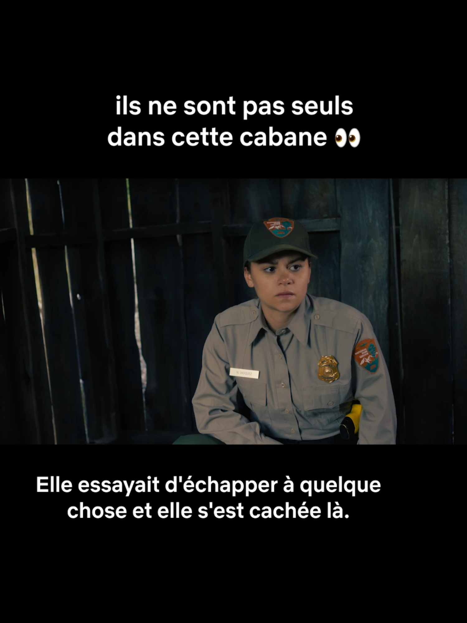 A post by @netflixfr on TikTok caption: t’inquiète il est pas méchant, il veut juste jouer 🙂#untamed #netflix #ours #onregardequoi #filmtok
