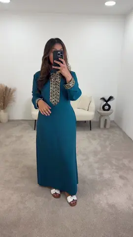 A post by @hushcatties on TikTok caption: #hushcatties #modestfashion #fashiontiktok #viraltok 