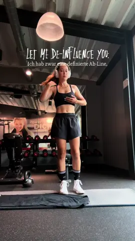A post by @laurasophie on TikTok caption: jeder Körper ist anders, jede Genetik ist verschieden. Vergiss das nicht und mach dich durch Vergleiche nicht fertig! 🧬 Dafür kannst du Sachen, die andere nicht können! 💛 #GymTok  #femalefitness #fitgirlenergy #gesunderkörper #achtsamkeitimalltag   #mindmuscleconnection #glowupjourney #balanceoverhustle   #strongnotskinny #femalewellbeing #fitnessjourney  #mentalhealthmatters #softgirlaesthetic #mentalegesundheit #healingjourney   #selfloveclub #sanftseiniststark #selbstfürsorge #dearmind   #mentalhealthawareness #cozyvibes #sensitivestärke 