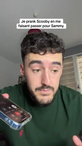 A post by @anthoimitateur on TikTok caption: #imitation #drole #prankvideo 