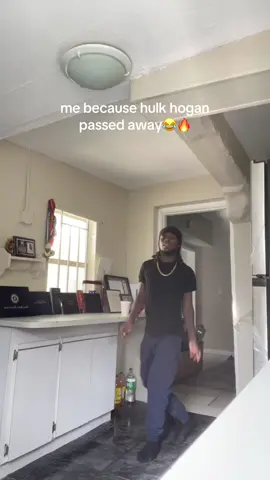 A post by @mrflawdaaa on TikTok caption: he ain’t like us black people anyways racist ah 🥷🏻 😂 #fyp #hulkhogan #florida #trending #viral 