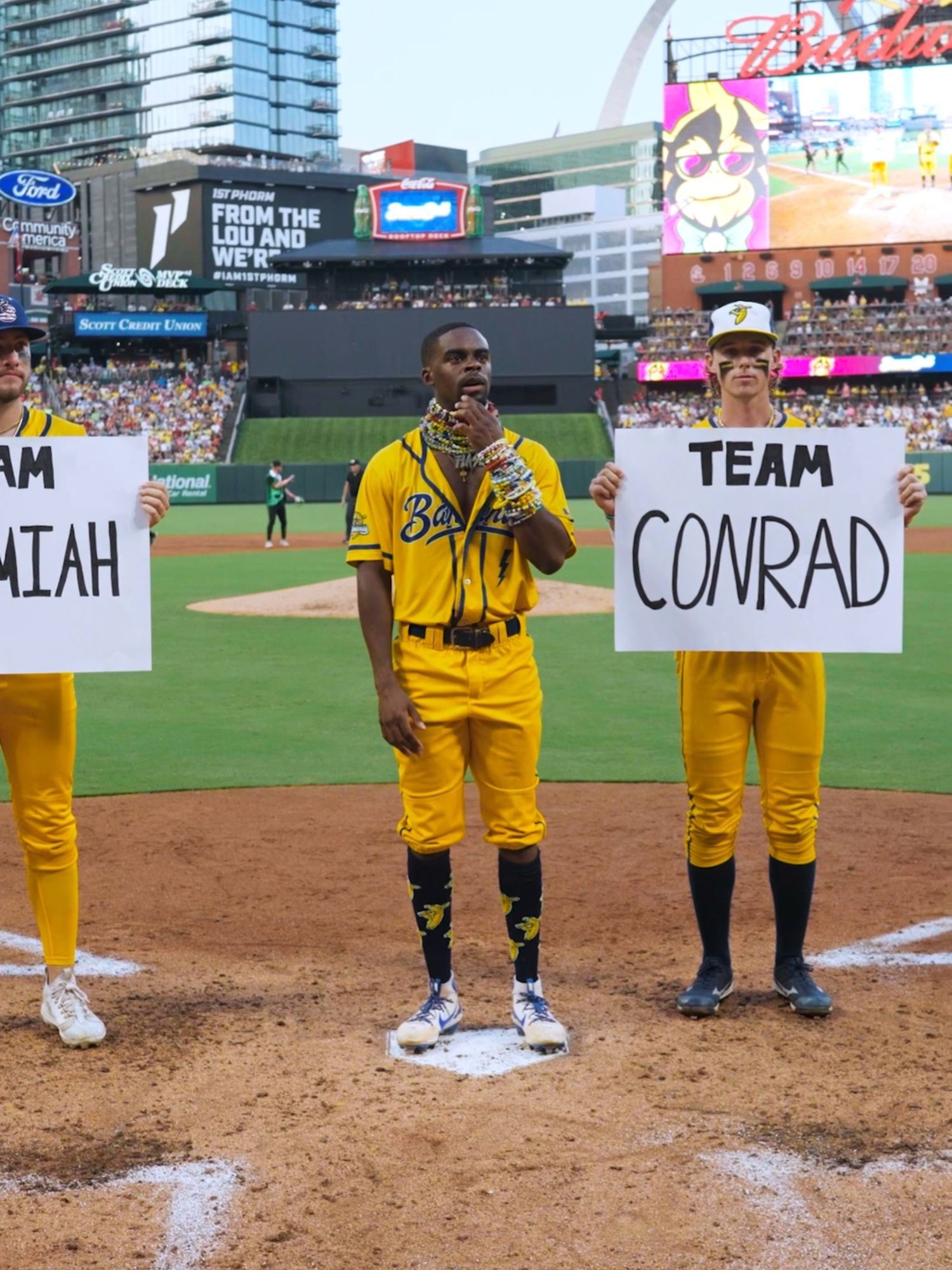 A post by @thesavbananas on TikTok caption: let's be real, this is the only correct answer #thesummeriturnedpretty #tsitp #conradfisher #savannahbananas #bananaball #trending