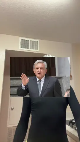 A post by @jonasymikeoficial on TikTok caption: Trend a quien me parezco #fyp #foryou #foryoupage #fypシ #parati #couple #love #trend #trendingvideo #trendingsong #aquienmeparezco #Viral #viralvideo #viraltiktok 