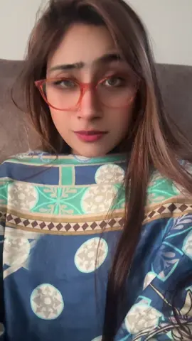 A post by @achol06 on TikTok caption: #tiktoklondon #Butterflyhurrem #butterflyachol 
