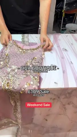 A post by @duaboutiqueuk on TikTok caption: #duaboutique MaShaAllah 😍 #foryou #viral #trending #positivity #hope #viralvideo #desi #trending #video #fup #sale #suit #fy #goviral #tiktok #fyp 