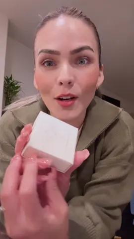 A post by @donareclamos on TikTok caption: Nice silver necklace 