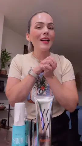 A post by @donareclamos on TikTok caption: What are the best products for your hair? 
