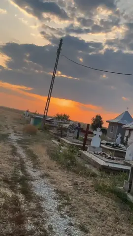 A post by @andreea_bld96 on TikTok caption: Astazi trebuia sa ne bucuram😞astazi trebuia sa fie despre tine😞dar dumnezeu a ales sa te ia de langa noi😞😞a avut nevoie de sufletul tau bun langa el😞😞ai lasat un gol un gol imens in sufletele noastre😞😞 cerul are cel mai bun înger iar noi am pierdut o comoara 😞😞😞la multi ani printre îngerii sufletul nostru bun vei rămâne veșnic in sufletul si inima noastra 😞😞😞dorul meu cel mare😞😞😞😞