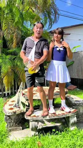 A post by @leomaraca1 on TikTok caption: #comedy #chistes #chismes #comedia #lomasviral #funnyvideos #risas #cubanosenflorida🇺🇲 #humoristascubanos #lahabanacuba🇨🇺 #reir #reelhumoristico #comediacubana🇨🇺 #videosgraciosos #viral#lomasviral@La Titiky. 