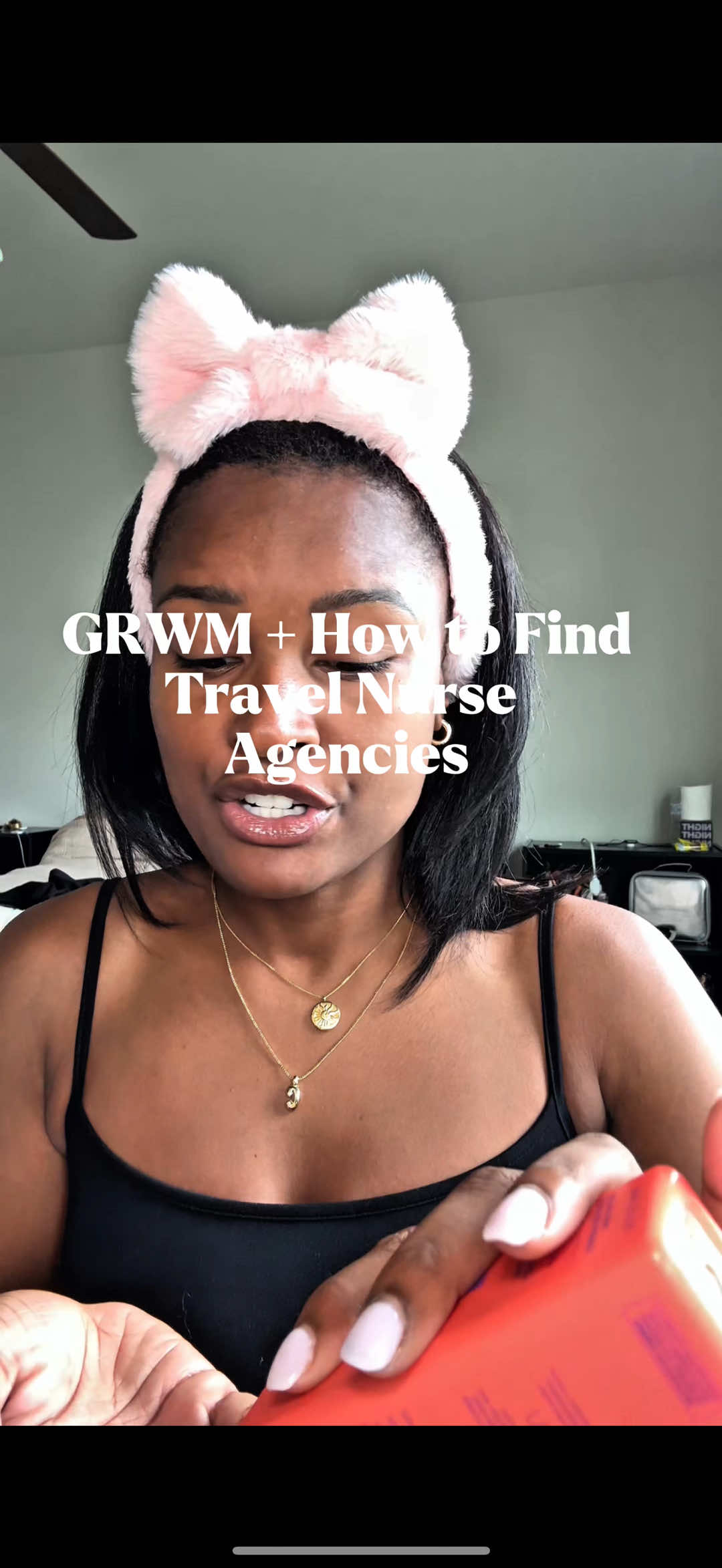 A post by @ciaramornai on TikTok caption: Let’s get a travel assignment! 🩺✈️ #fyp #nursesoftiktok #icunurse #travelnurse #nurselife 