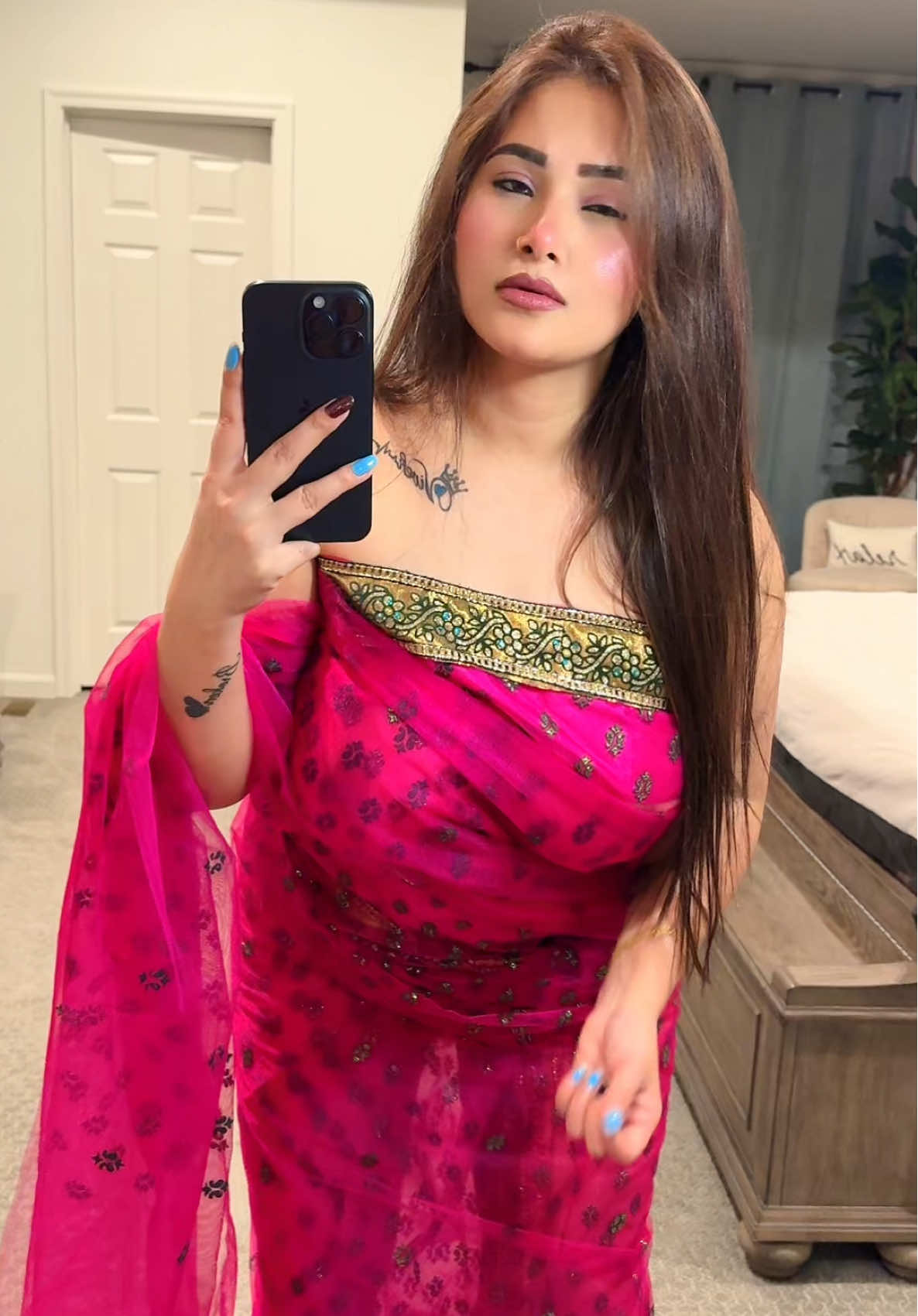 A post by @sapnabibak on TikTok caption: #sapnabibak#fyppppppppppppppppppppppp#viralvideosofficial❤️❤️🤩foryoupage#fypシ゚viral🖤tiktok☆♡🦋myvideo❤️❤️🥰🥰#fyp