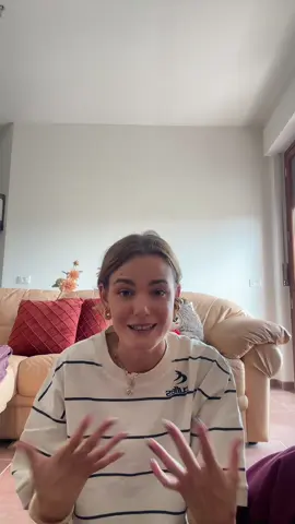 A post by @iamnotyourmamy on TikTok caption: piacerei a Sheldon Cooper🚂  #fypツ #foryouu #neiperteeee 