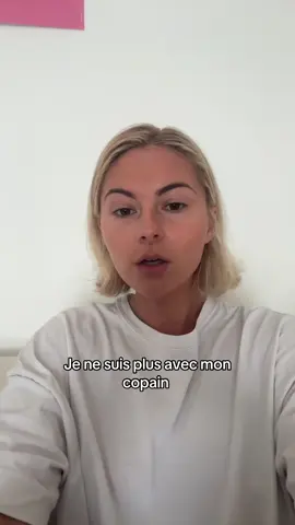 A post by @carolinenicoullaud on TikTok caption: Je vous embrasse 💘 merci de rester respectueux dans les commentaires, pour lui, comme pour moi. 