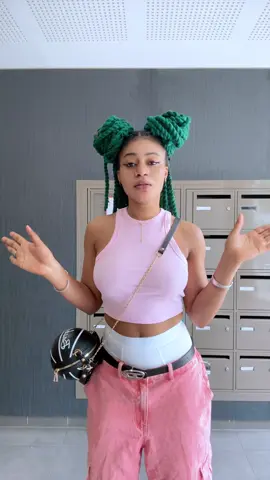 A post by @astou.la.rose on TikTok