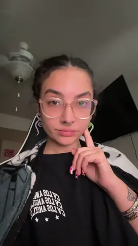A post by @myaalaze on TikTok caption: big flex #fyp 