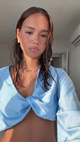 A post by @dolmalisaa_ on TikTok caption: questo completo 😍