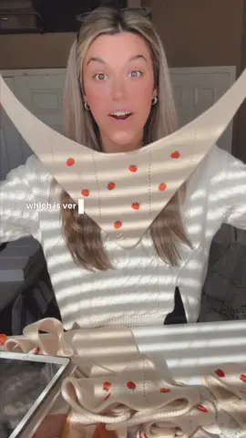 A post by @thedeluxepup on TikTok caption: Replying to @Evelyn can always tie them snap! not featured in this video is our xxs which is great for tiny puppies etc!