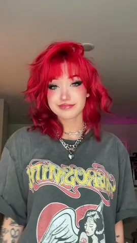 A post by @charleygrayyyy on TikTok caption: MEOWWWW #bi 