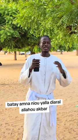 A post by @albachir03 on TikTok caption: lii tooyal na sama khol lool
