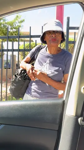 A post by @beauty2thestreetz on TikTok caption: Part 1. I met up with Queen today to give her the wigs and the $300 that we raised in her tip jar.