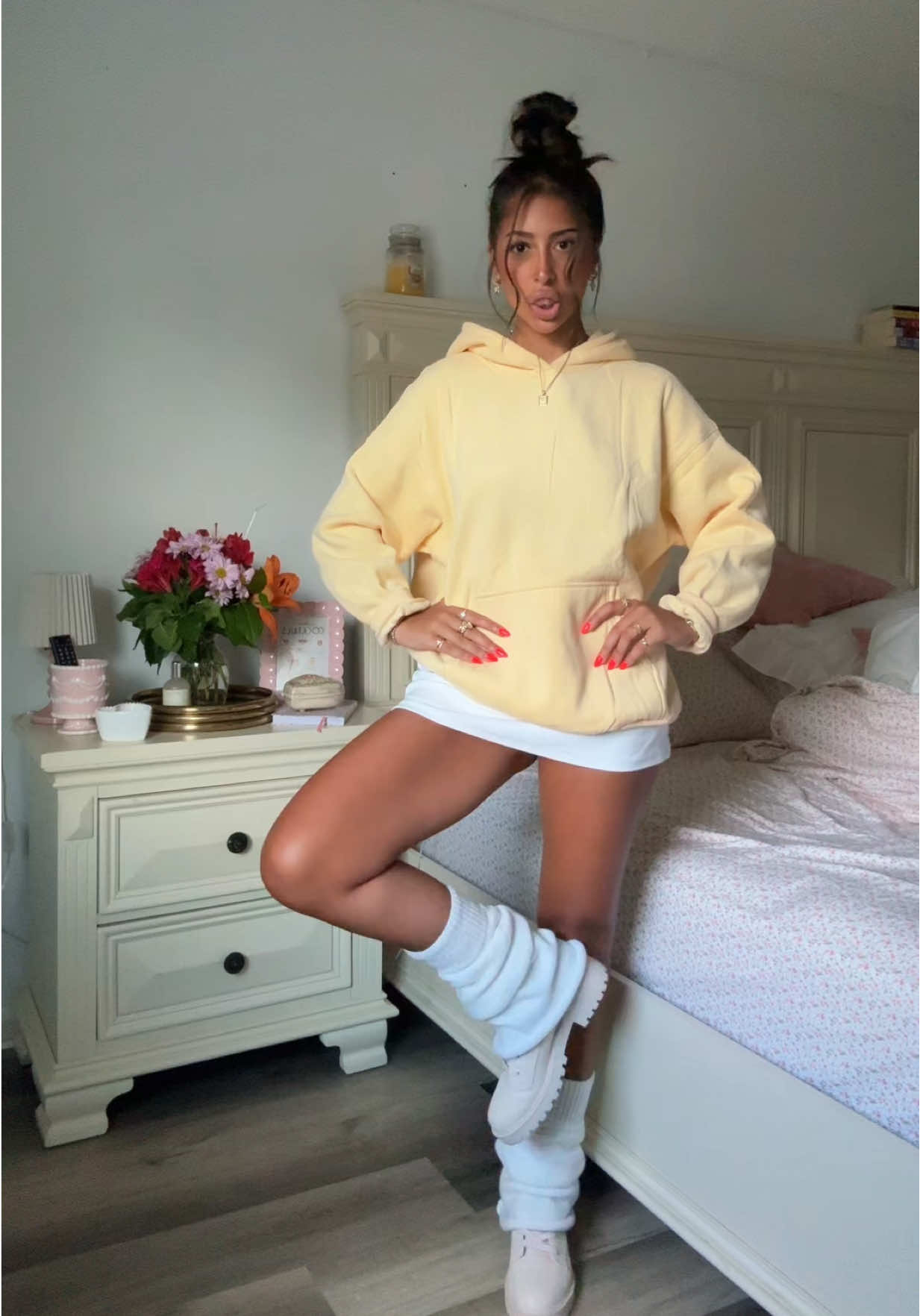 A post by @annaappetizer on TikTok caption: i don’t know what this fit is either #outfitinspo #ootd 