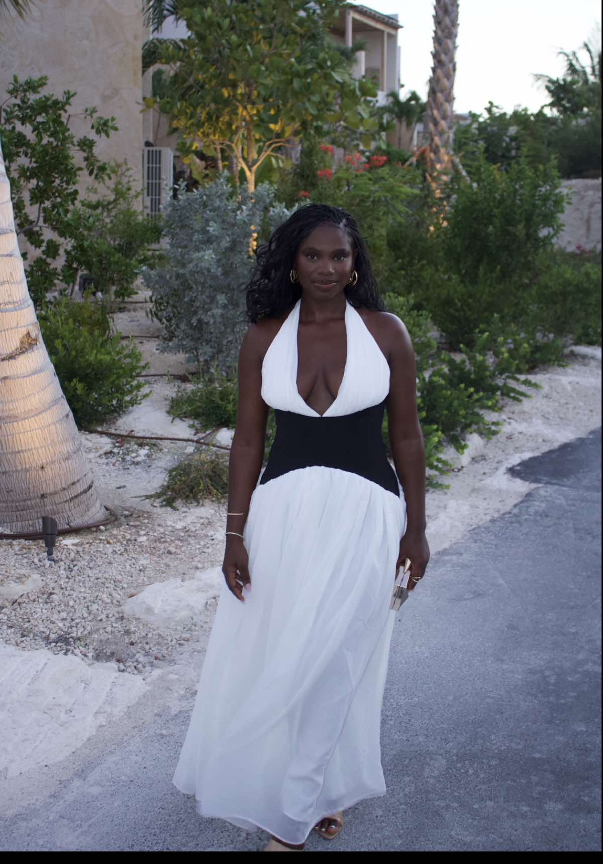 A post by @hindirlane on TikTok caption: To be young, black and hot 💁🏿‍♀️
