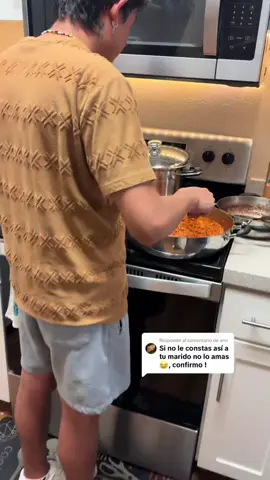 A post by @jonasymikeoficial on TikTok caption: #Recuerdos tinga de pollo #fyp #foryou #foryoupage #fypシ #parati #couple #CoupleGoals #marriage #marriedlife #love #cooking #food #comida #Viral #viralvideo #viraltiktok 