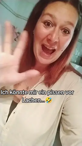 A post by @nessa01071998 on TikTok caption: Ich darf das 🤣🤣🤣 #fy#prank#lustig#elektriker 