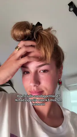 A post by @luna.nieuwboer on TikTok caption: Ze hadden me 15 jaar geleden al gewaarschuwd 