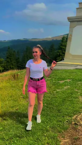 A post by @paula_gft167 on TikTok caption: #crucea#talienilor #mălinisuceavaromania❤ 