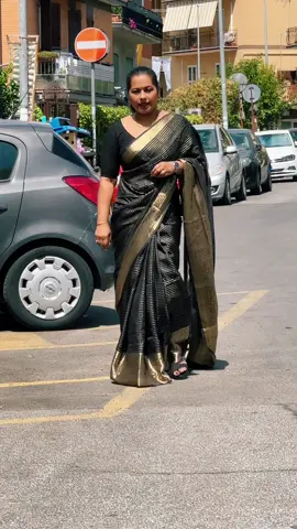 A post by @lishajoseph5 on TikTok caption: നമ്മളിയിൽ ഒരാളോട് എത്ര സ്നേഹം ഉണ്ടോ അത്രത്തോളം അവരോട് നമ്മൾ ക്ഷമിക്കും.. സ്നേഹിക്കും..☺️❤️🫂🦋🌿#Moms #gold😁😁👈 