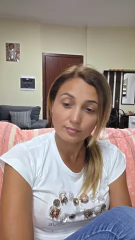 A post by @viocriveteanu on TikTok caption: #nu ma cunosti ..... #foryoupage  #seara minunata sa aveti 