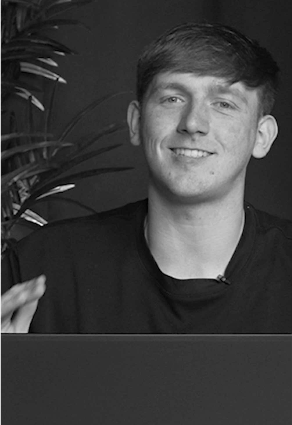 A post by @angryginge13 on TikTok caption: I've got my hands on the new OMEN MAX 16, which is OMEN"s most powerful laptop yet! It's quite literally Built To Break Limits. #Ad #Windows11Home #WinWithOmen @OMEN UK 